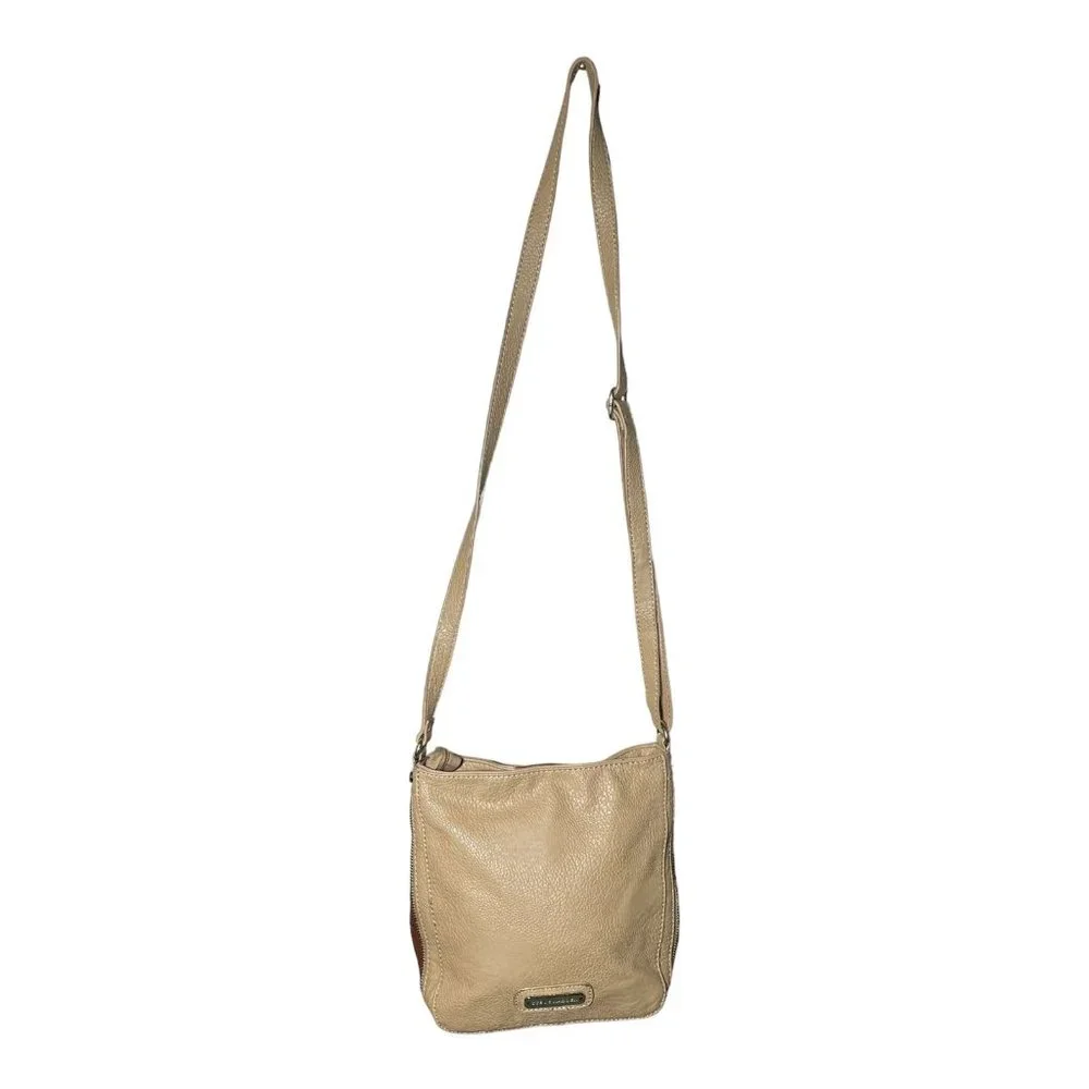 Steve Madden Tan Zippered Crossbody Bag
